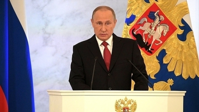 Путин поручил правительству обеспечить темпы роста экономики выше мировых 