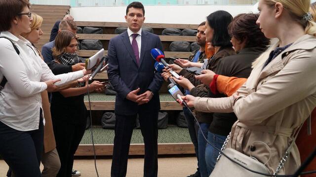 Алиханов о кадровых переменах: Органы будут сливаться, наименования должностей — меняться