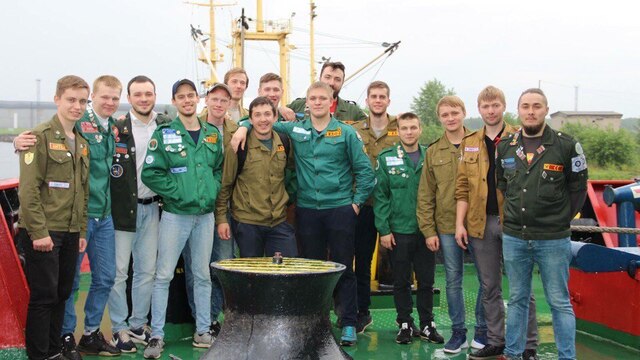 Калининградцы отправились на уборку Арктики в составе сводного студотряда 