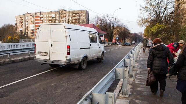 На двух мостах в Калининграде установят планку для защиты пешеходов