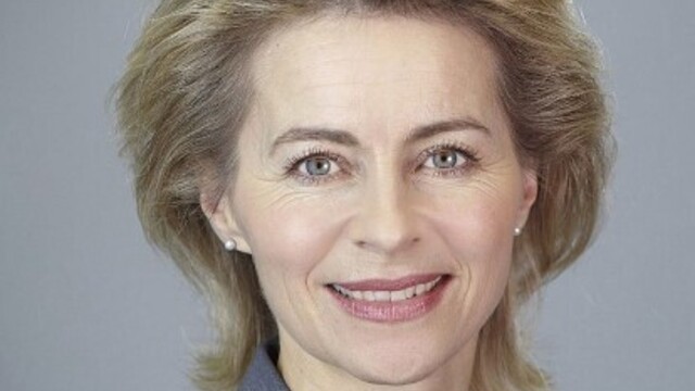 Глава Минобороны Германии призвала Трампа к жёсткой политике в отношении России