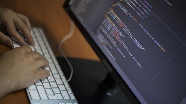 HeadHunter узнал, что привлекает девушек в сфере IT