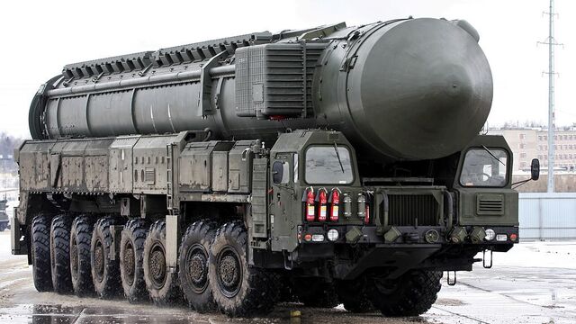 Россия успешно запустила две баллистические ракеты
