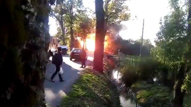Взрыв Volkswagen в Гурьевском районе попал на видео