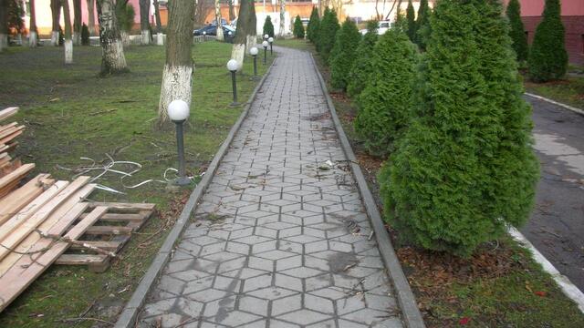 В Калининграде на территории госпиталя Балтфлота сбили 61-летнего пешехода