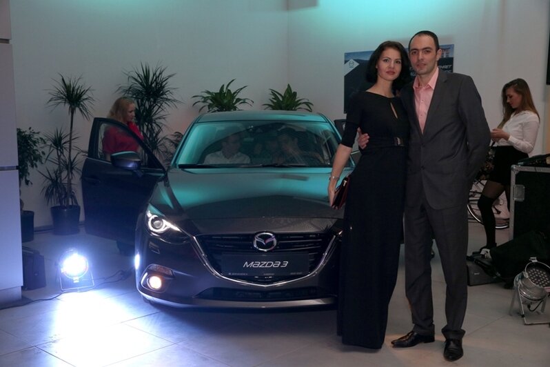 <div>
	<div>
		В Калининграде первый официальный дилерский центр Mazda открылся с премьерой мировой новинки Mazda3</div>
</div>
<div>
	&amp;nbsp;</div>
