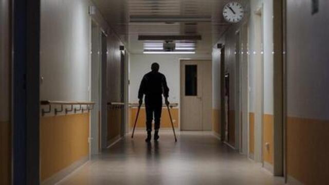 В Калининграде пенсионер сделал замечание хулигану и получил перелом шейки бедра