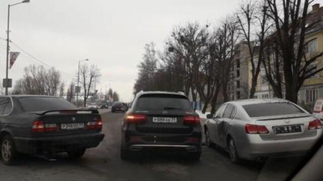 В Калининграде из-за ДТП на Невского образовался большой затор 