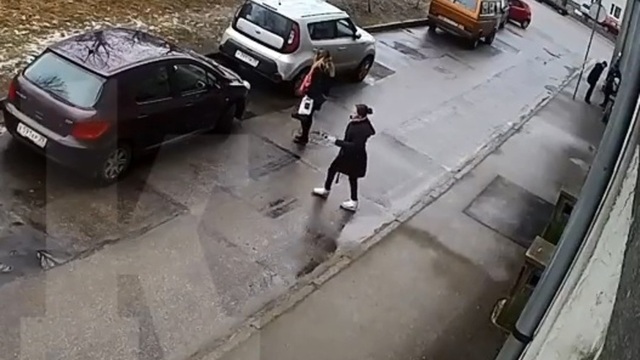 Появилось видео с поджогом арт-пространства 