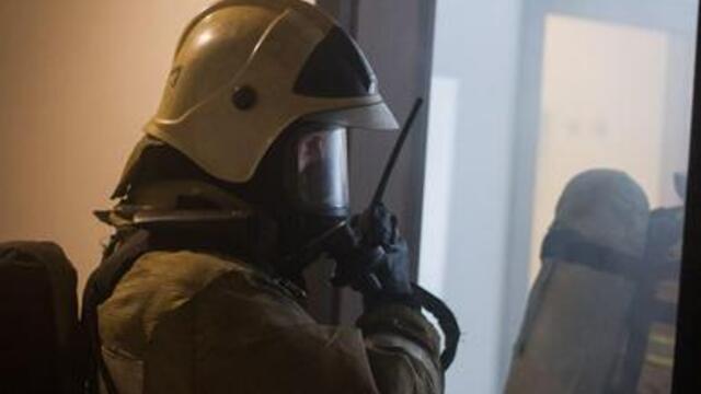 В Калининграде во время пожара в жилом доме пострадал человек