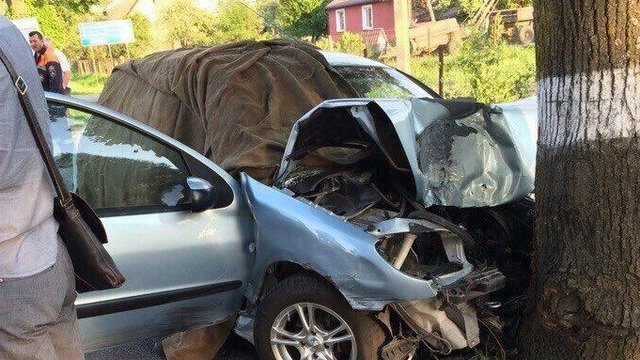 В Полесском районе в ДТП с пьяным водителем на угнанной машине погибли двое пожилых людей