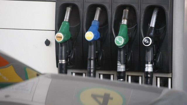 В Минфине сообщили, когда снизятся цены на бензин