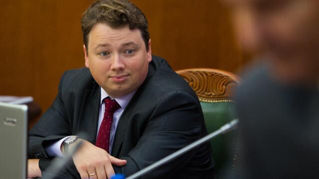 Шендерюк-Жидков сохранил пост в ФК 