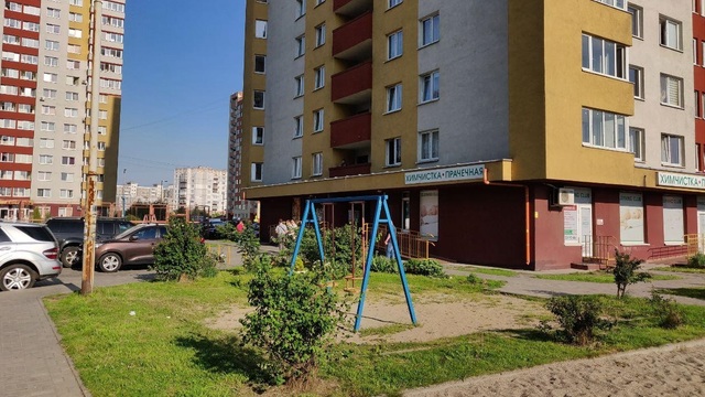 В Калининграде  из многоэтажки на ул. Фермора выпал юноша и разбился насмерть (обновлено)