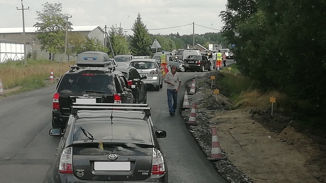 Авария на Светлогорской трассе стала причиной четырёхкилометровой пробки (фото, видео)