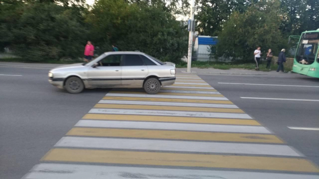 За день под колёсами машин пострадали два несовершеннолетних калининградца