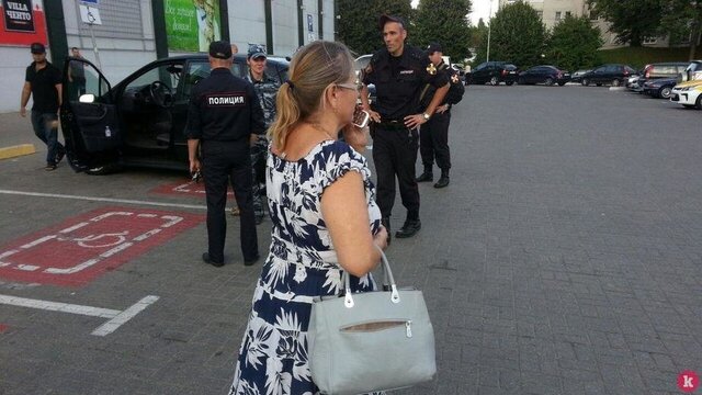 В перестрелке на парковке у 