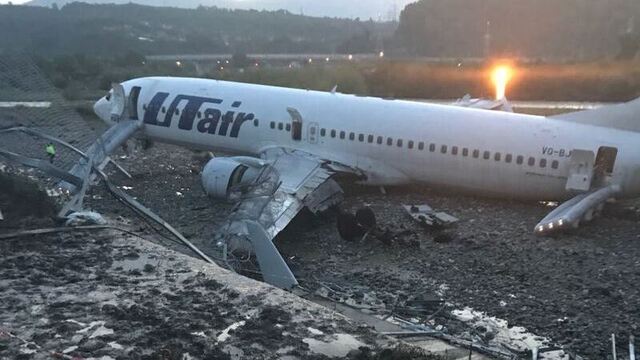 В Сочи при возгорании Boeing пострадали 15 взрослых и трое детей