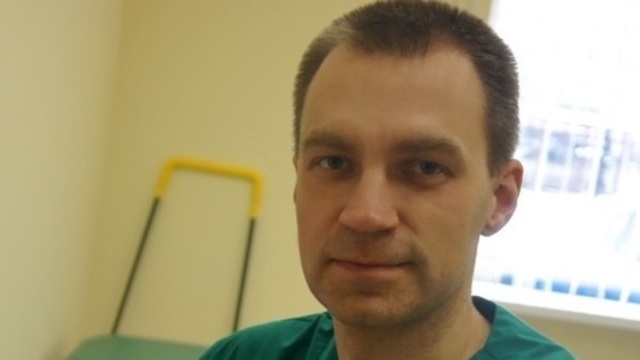 В Калининграде скончался травматолог Александр Перепечин, который больше года боролся с меланомой