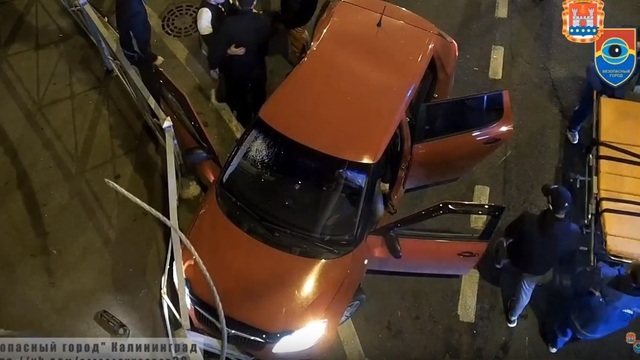 Опубликовано видео аварии на Советском проспекте с участием пассажирского автобуса