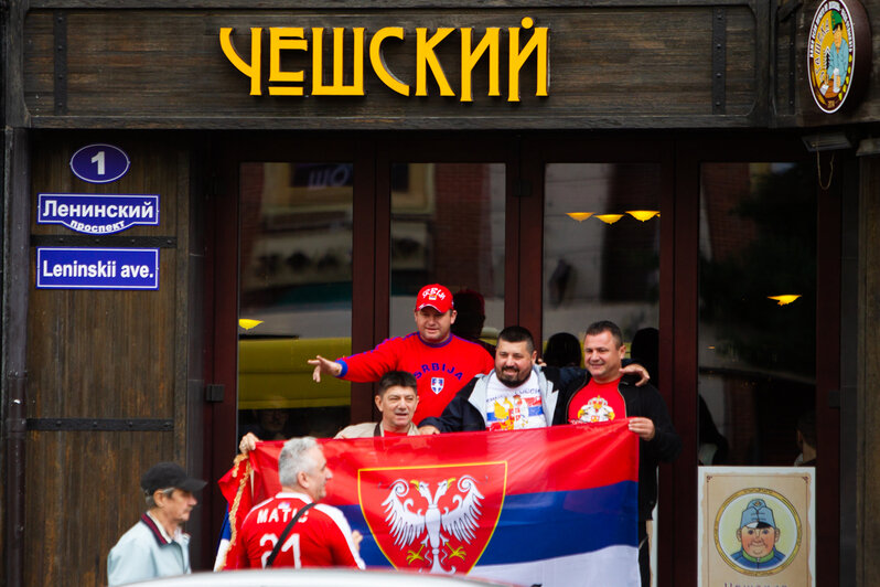 Калининград перед матчем Сербия — Швейцария: фоторепортаж - Новости Калининграда | Александр Подгорчук / "Клопс"