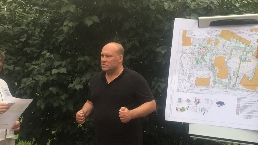"Депутат должен трудиться для людей": Андрей Колесник о реализации программы "Комфортная городская среда"  - Новости Калининграда