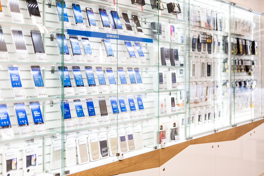 "Билайн" дарит полгода связи при покупке смартфона Samsung Galaxy - Новости Калининграда