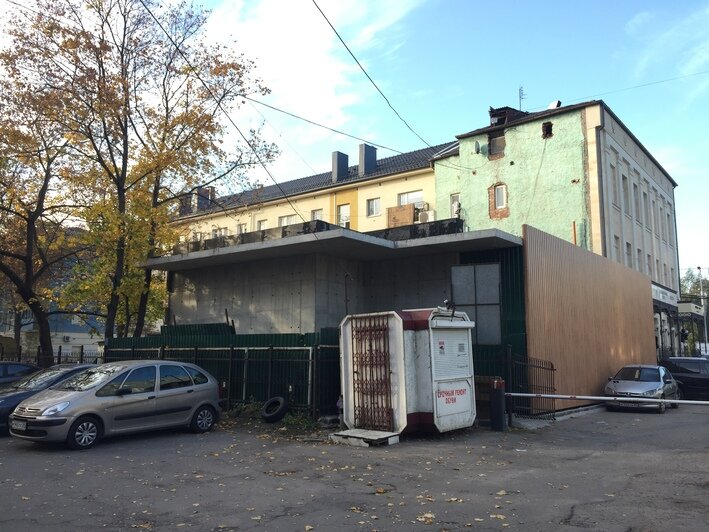 В Калининграде суд постановил снести самовольную постройку на Ленинском проспекте - Новости Калининграда | Александр Подгорчук / "Клопс"