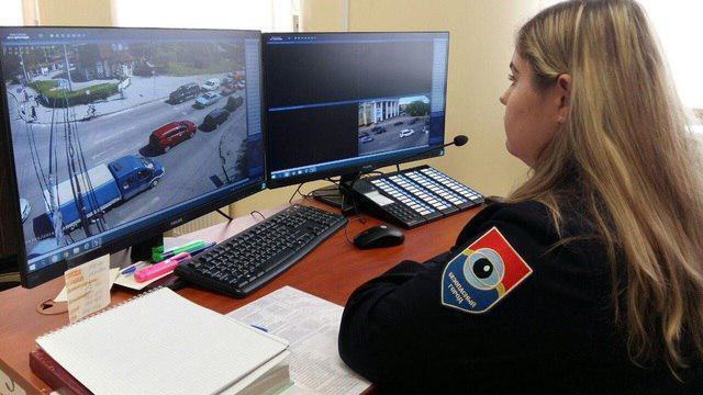 Пьянка на улице и 50 ДТП: что сняли калининградские камеры “Безопасного города” в майские праздники