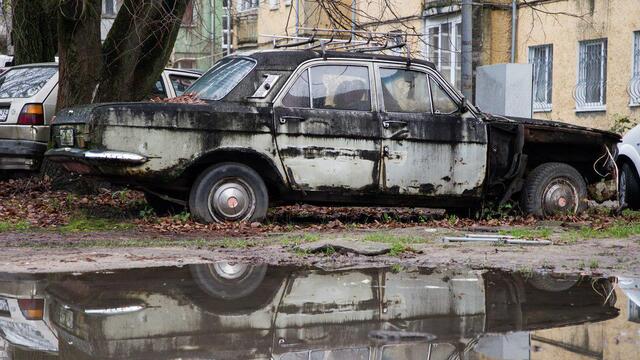 Калининградская мэрия определилась с местом для хранения бесхозных машин