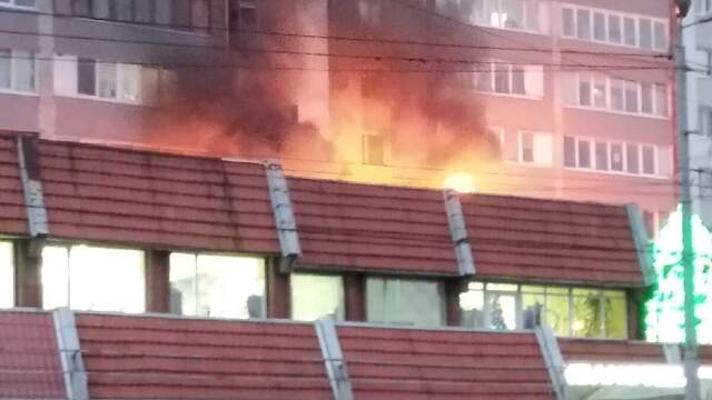 В Калининграде произошёл пожар возле библиотеки им. Чехова (видео)