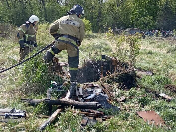 В Калининграде во время реконструкции штурма Пятого форта загорелась трава (фото) - Новости Калининграда | Фото: очевидец