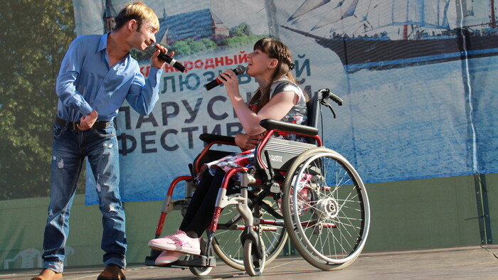 В Балтийске встретили международную инклюзивную регату "Паруса духа" - Новости Калининграда