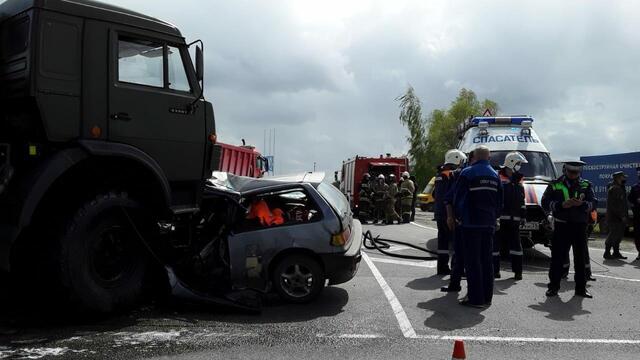 После смертельного ДТП с военным грузовиком и Honda Civic на ул. Емельянова возбудили уголовное дело