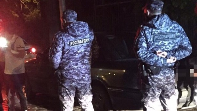 Пьяный прохожий разбил окно в квартире на проспекте Мира
