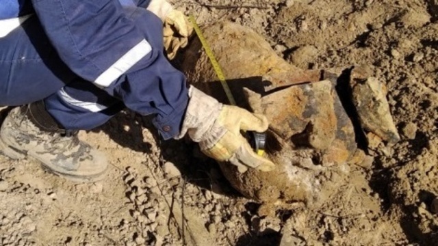 В Калининграде на стройплощадке нашли 100-килограммовую авиабомбу времён войны (фото)