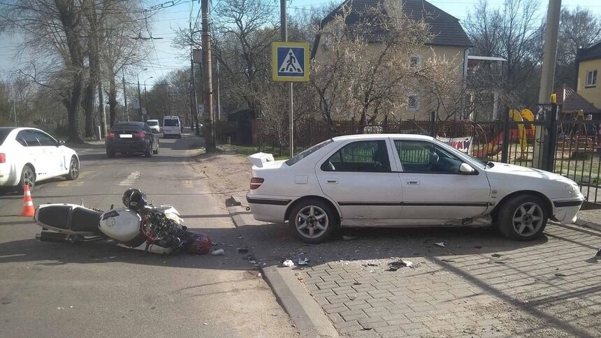 В УМВД рассказали подробности ДТП с мотоциклом на Карташева - Новости Калининграда | Архив "Клопс"