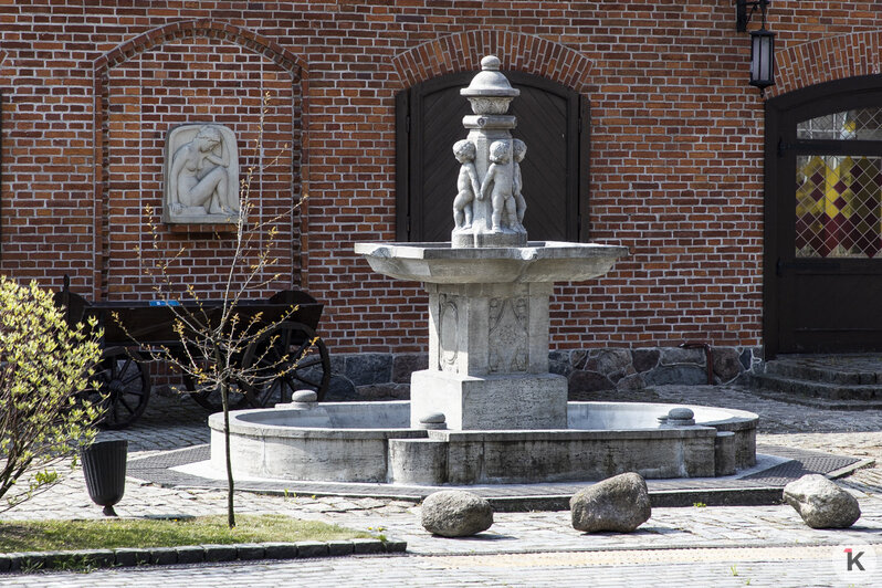 В Калининграде проверили работу городских фонтанов (фото) - Новости Калининграда | Фото: Александр Подгорчук / "Клопс"