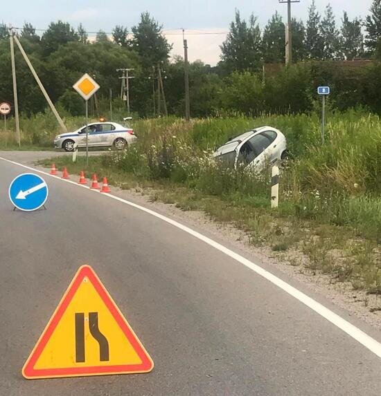 В Гвардейском районе легковушка съехала в кювет, пострадал восьмилетний мальчик - Новости Калининграда | Фото: пресс-служба регионального УМВД