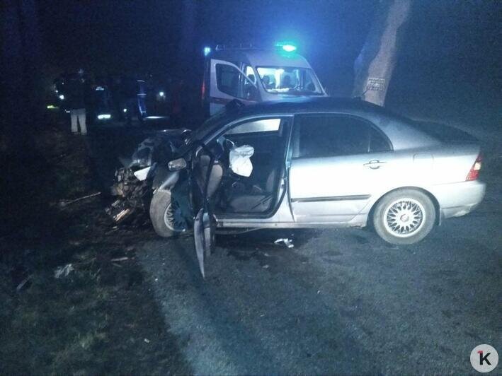 В Гурьевском районе Toyota врезалась в припаркованный Volkswagen, пострадал двухлетний мальчик (фото) - Новости Калининграда | Фото очевидца