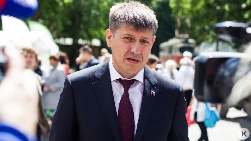"Я очень зол на подрядчика": Кропоткин — о затянувшейся реконструкции сквера на Рокоссовского - Новости Калининграда | Фото: Архив "Клопс"