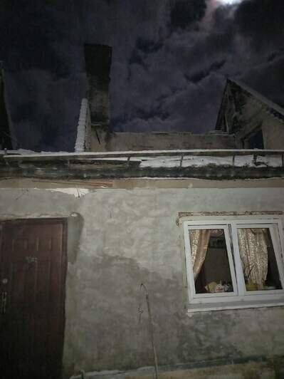 В Гурьевском районе вдова с двумя детьми и внуком осталась без жилья из-за пожара  - Новости Калининграда | Фото очевидца