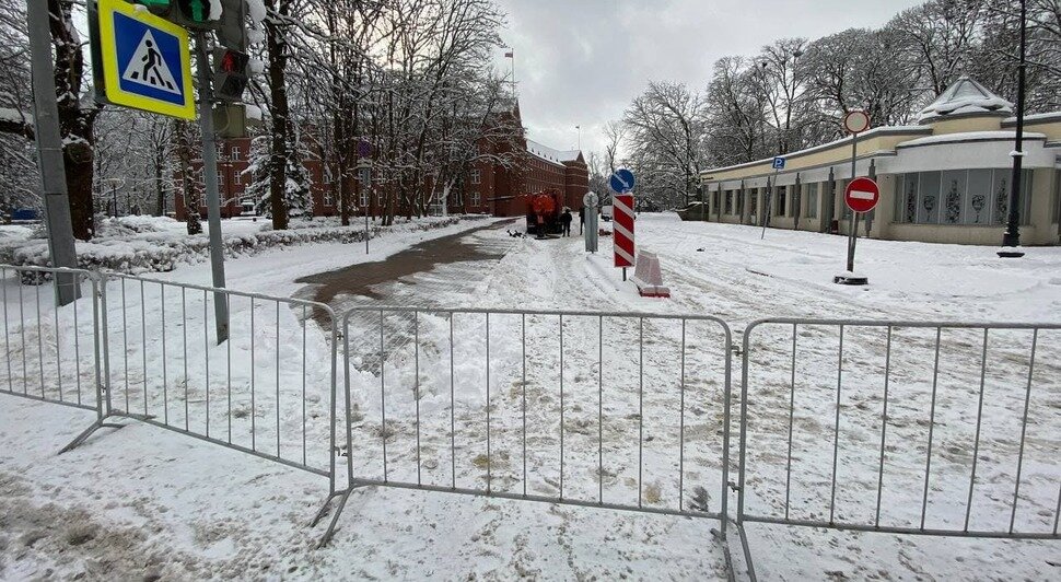 В Калининграде началась несогласованная акция сторонников Навального - Новости Калининграда | Фото: Александр Подгорчук / "Клопс"