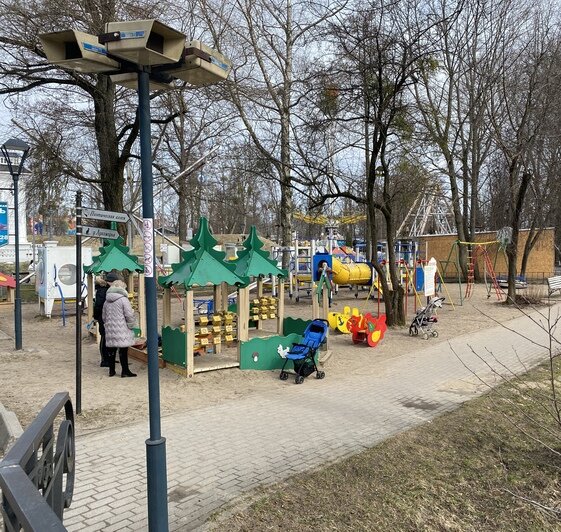 Такой площадка была днём 23 марта, на ней успели побывать следователи | Фото: Александр Подгорчук / "Клопс" 